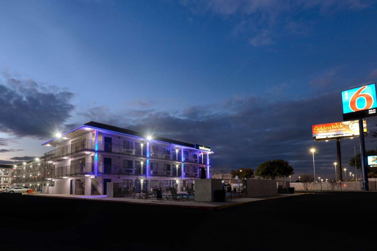 Motel 6-San Antonio, Tx - West Seaworld Buitenkant foto