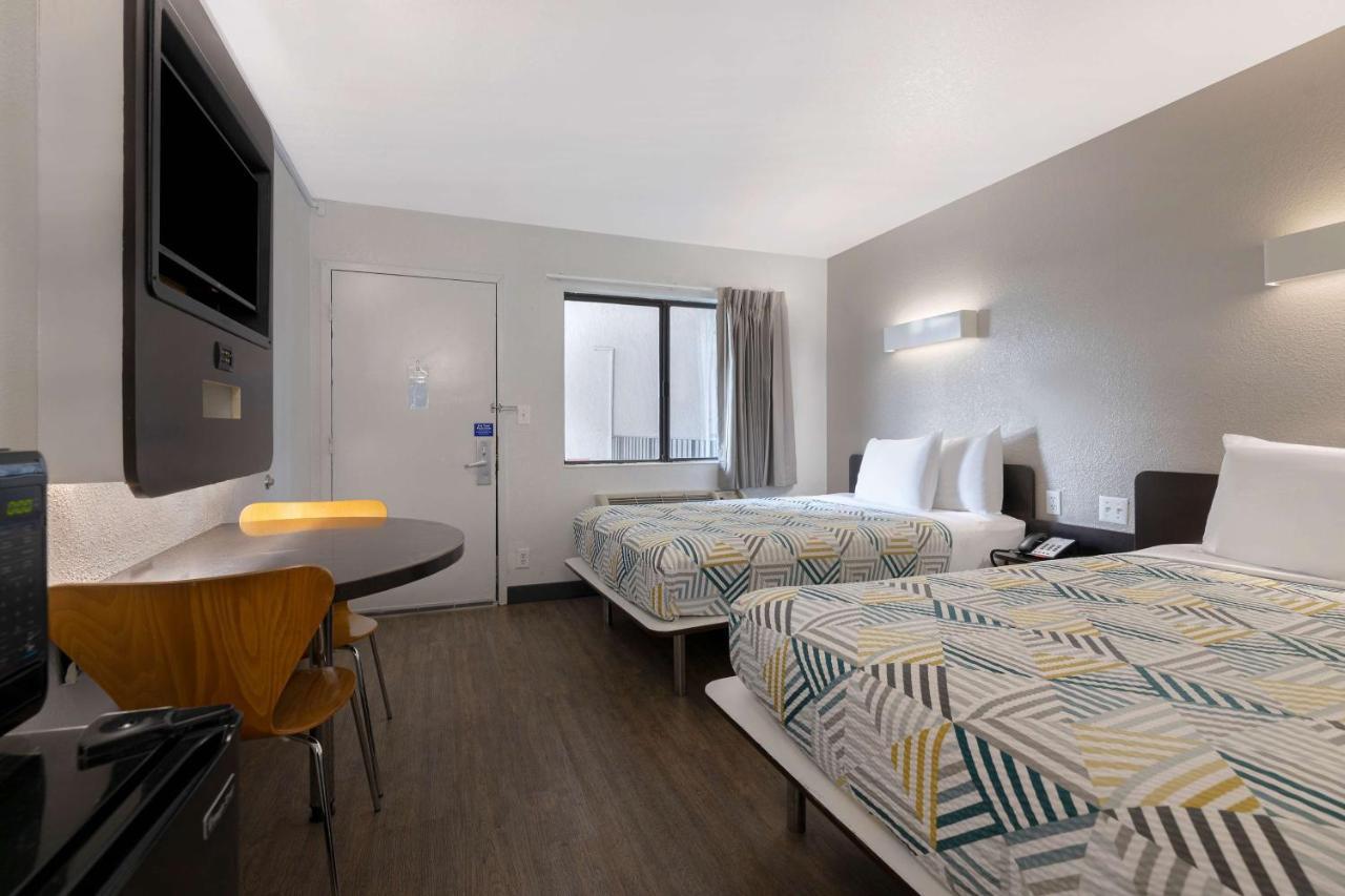 Motel 6-San Antonio, Tx - West Seaworld Buitenkant foto