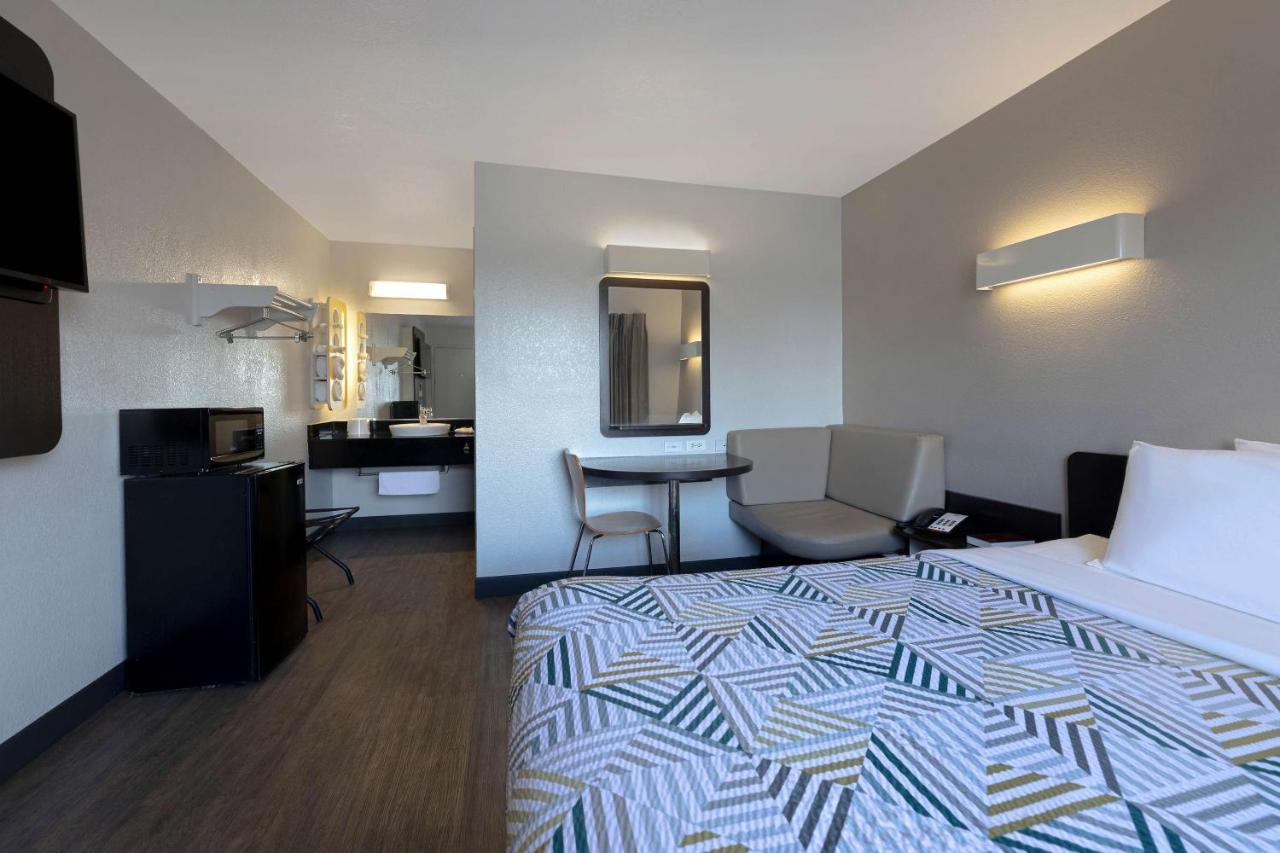 Motel 6-San Antonio, Tx - West Seaworld Buitenkant foto